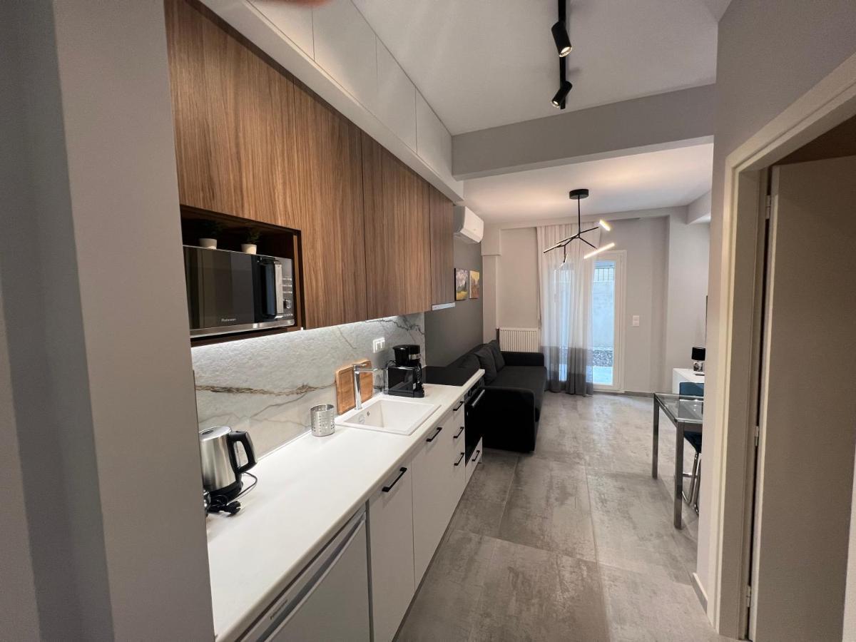 Chic Urban Escape By Thesbnb Thessaloniki Exterior photo